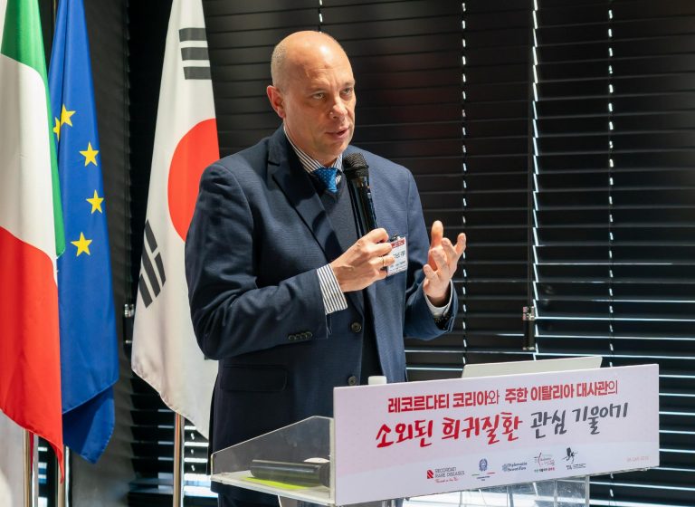 [사진] 레코르다티 코리아-주한 이탈리아 대사관 ‘소외된 희귀질환 관심 기울이기’ (49)