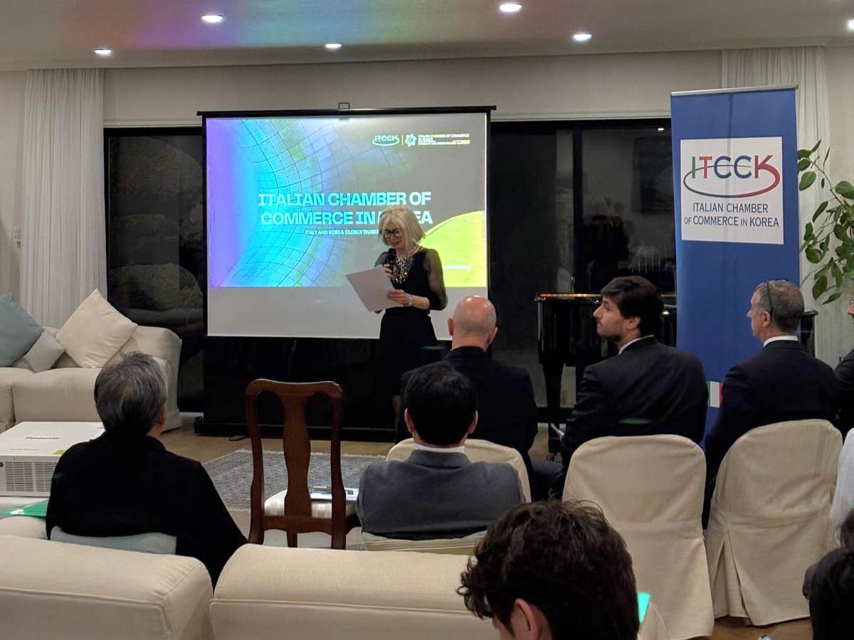 1_Assemblea Straordinaria della Camera di Commercio Italiana in Corea alla Residenza