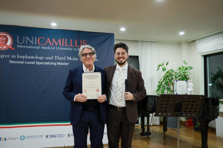 4_Evento di presentazione del Master congiunto “Implantology and Third Molar Extraction” presso la Residenza dell’Ambasciatrice Emilia Gatto